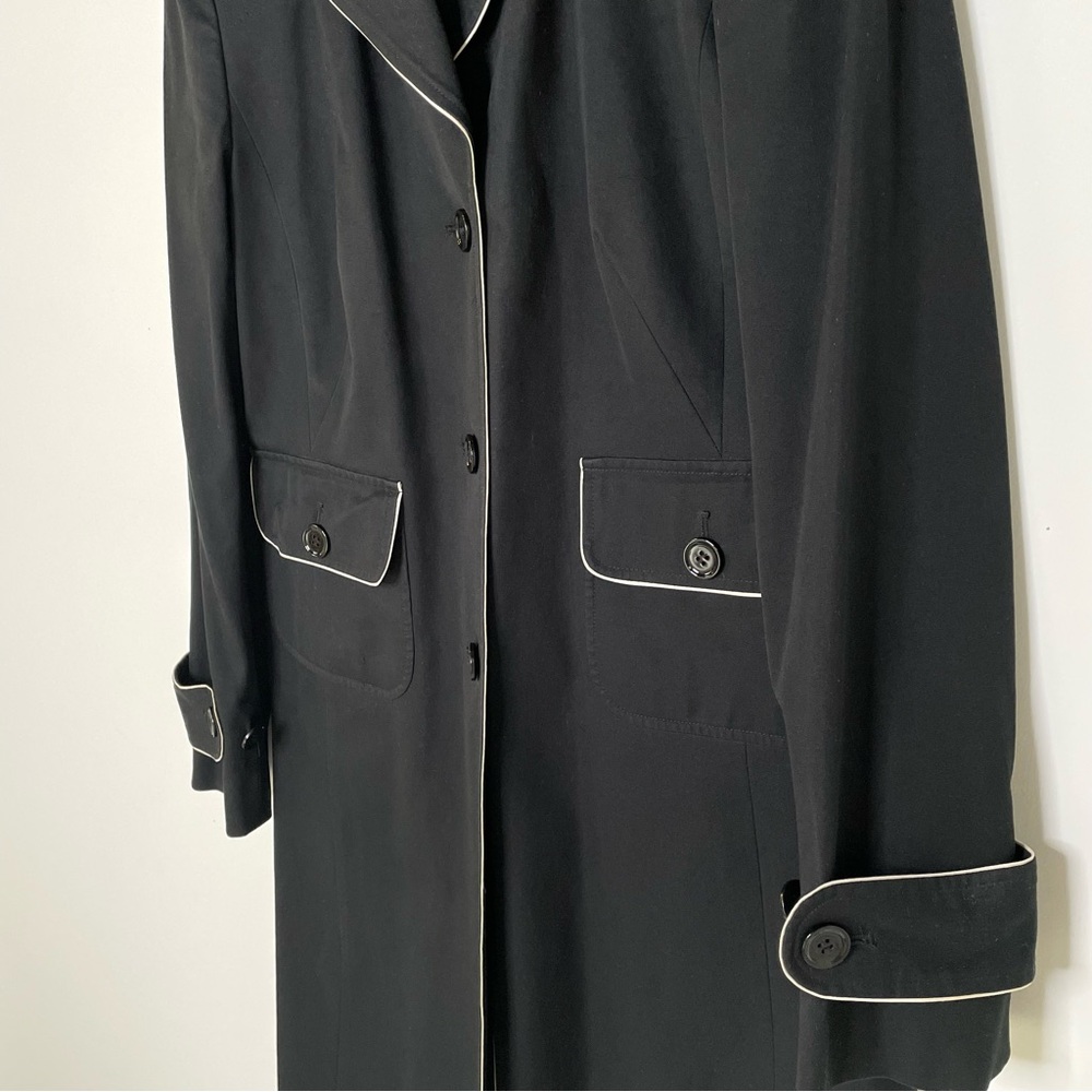 Elevated Minimalist | Black Knee-Length Trench w Off White Piping Trim | by Loft - Picture 6 of 16
